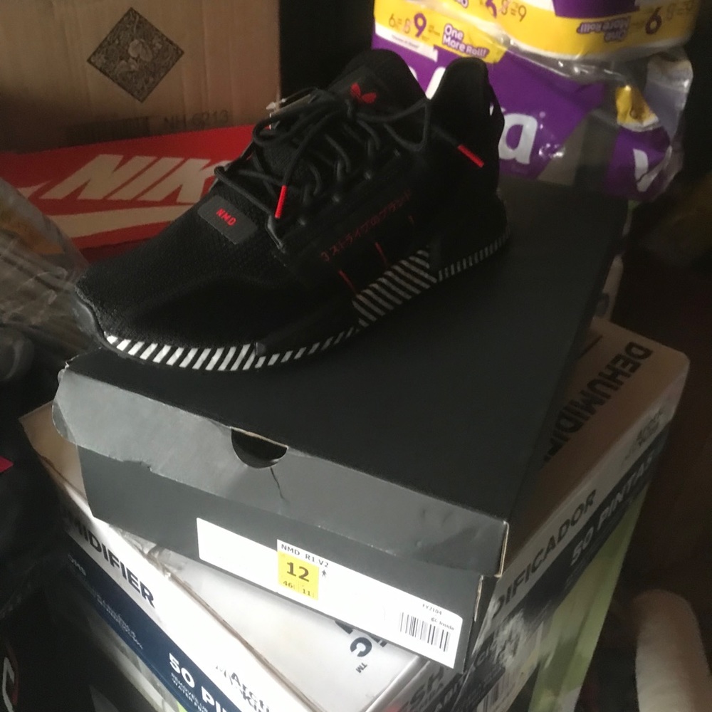 Adidas RMD R1 V2